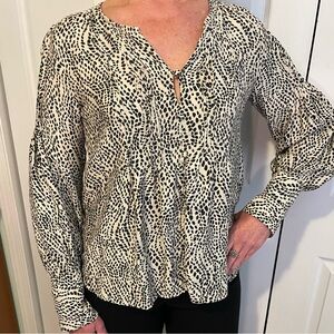 Vera Wang Women's Animal Print Black and Tan Patterned Top Loose Fit Blouse